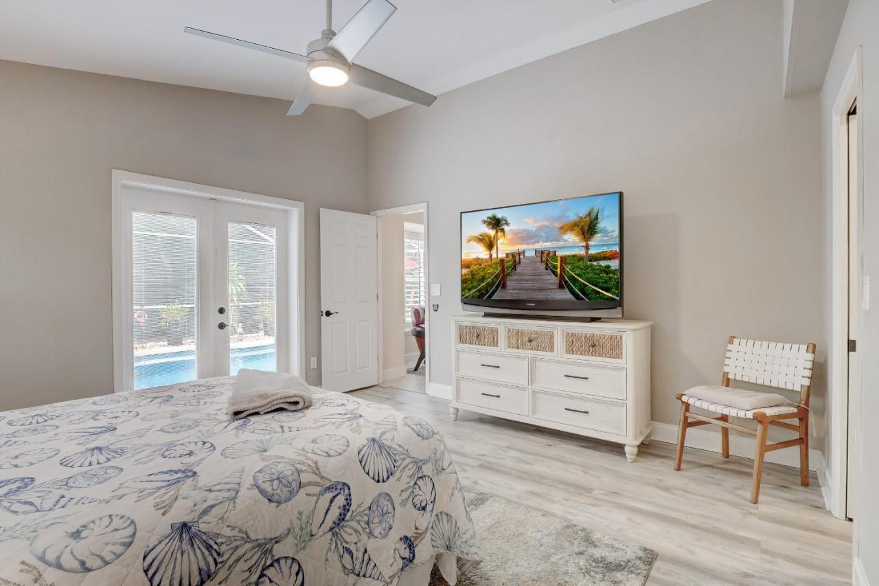 Pet Friendly Pool Home In River Reach Of Naples Fl المظهر الخارجي الصورة